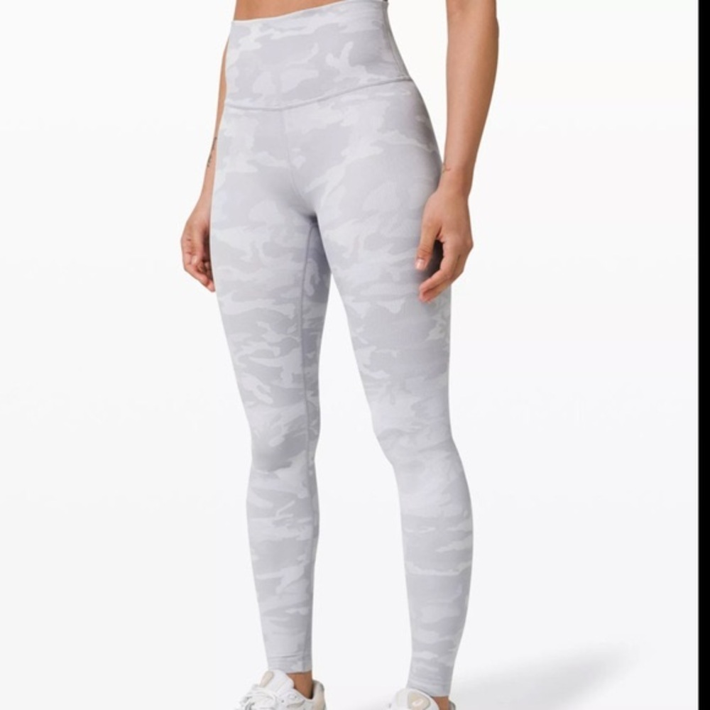 Lululemon Wunder Under Tights